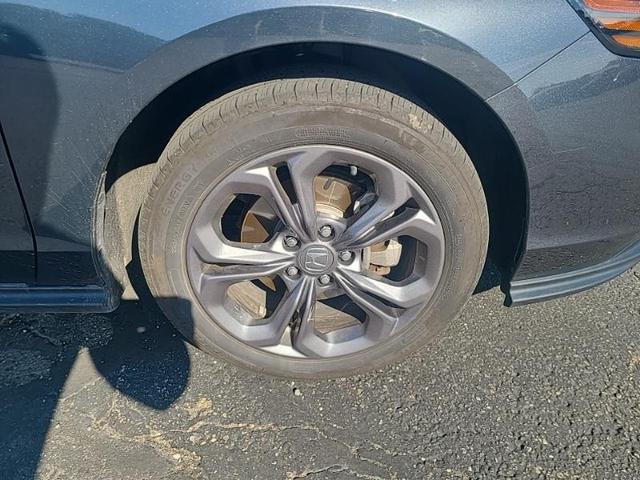 Photo of 2023 Meteorite Gray Metallic Honda Accord