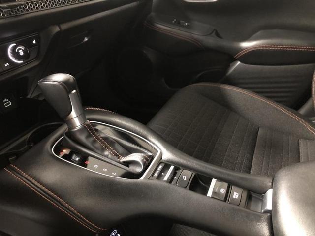 Photo of 2023 Platinum White Pearl Honda HR-V
