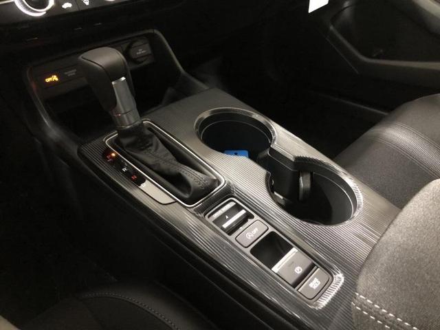 Photo of 2026 Platinum White Pearl Honda Civic