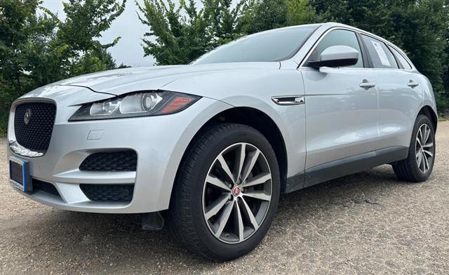 2017 Jaguar F-pace