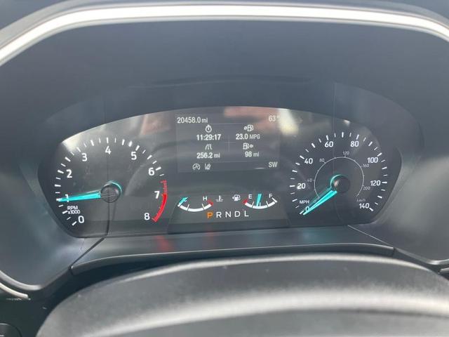 Photo of 2022 White Ford Escape
