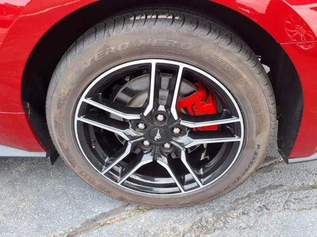 Photo of 2022 Rapid Red Metallic Tinted Clearcoat Ford Mustang