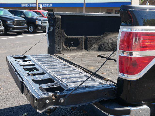 Photo of 2014 Tuxedo Black Metallic Ford F-150