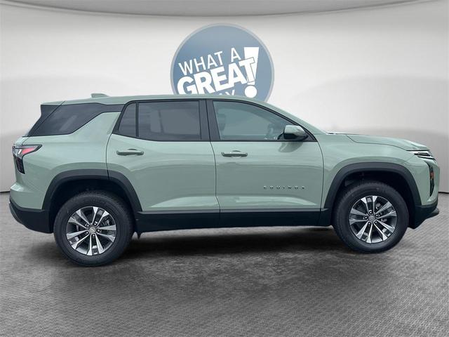 Photo of 2026 Cacti Green Chevrolet Equinox
