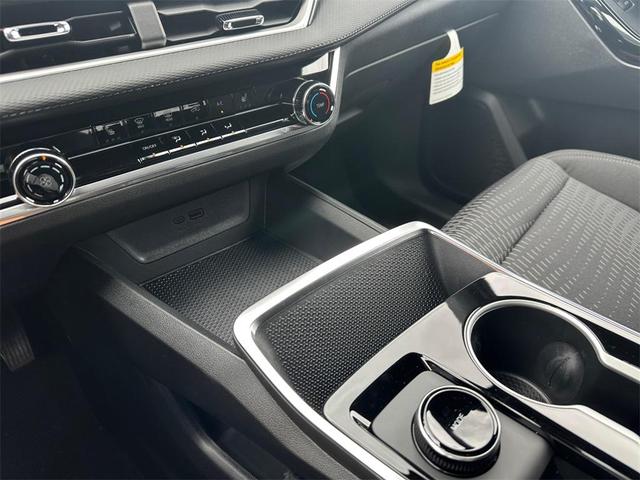 Photo of 2026 Cacti Green Chevrolet Equinox