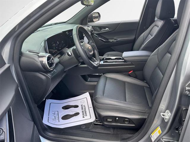 Photo of 2025 Sterling Gray Metallic Chevrolet Equinox