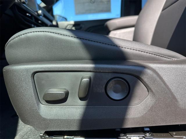 Photo of 2026 Black Chevrolet Colorado