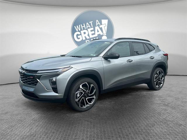 Photo of 2025 Sterling Gray Metallic Chevrolet Trax