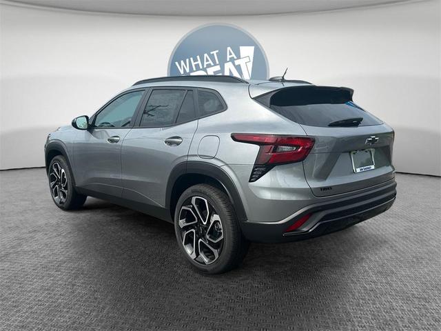 Photo of 2025 Sterling Gray Metallic Chevrolet Trax