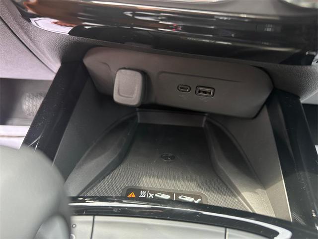 Photo of 2025 Sterling Gray Metallic Chevrolet Trax