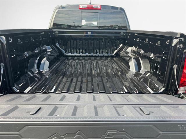 Photo of 2025 Black Chevrolet Colorado