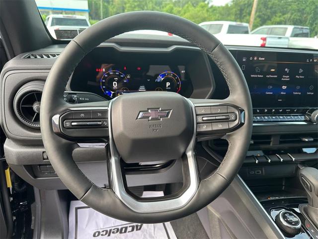 Photo of 2025 Black Chevrolet Colorado