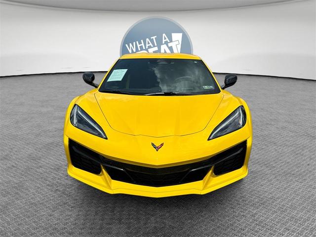 Photo of 2025 Competition Yellow Tintcoat Metallic Chevrolet Corvette