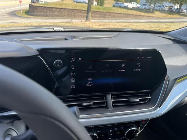 Photo of 2025 Mosaic Black Metallic Chevrolet Trax