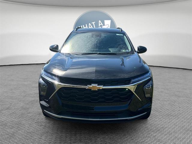 Photo of 2025 Mosaic Black Metallic Chevrolet Trax