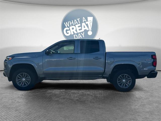 Photo of 2026 Sterling Gray Metallic Chevrolet Colorado