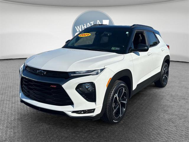 Photo of 2021 Summit White Chevrolet Trailblazer