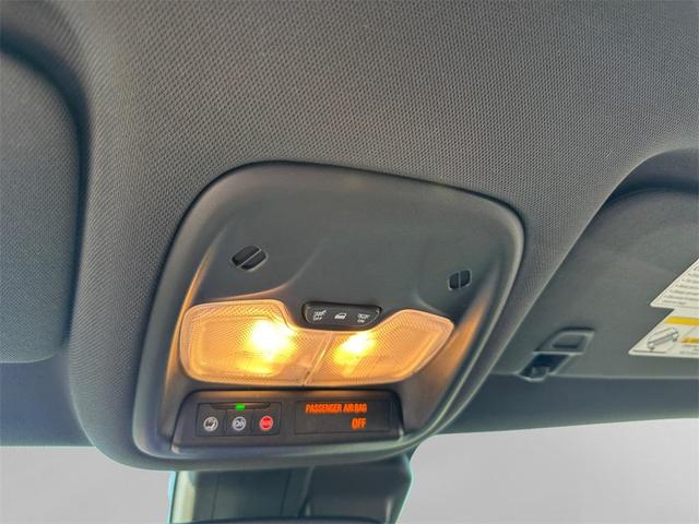 Photo of 2021 Summit White Chevrolet Trailblazer