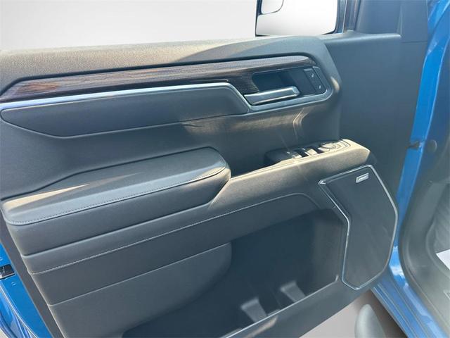 Photo of 2022 Glacier Blue Metallic Chevrolet Silverado 1500