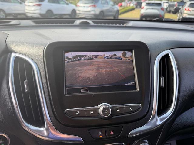 Photo of 2022 Blue Glow Metallic Chevrolet Equinox