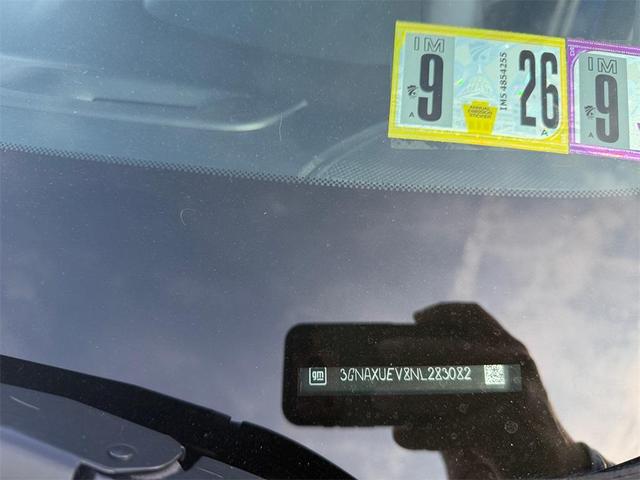 Photo of 2022 Blue Glow Metallic Chevrolet Equinox