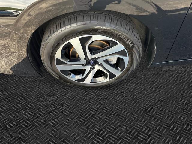 Photo of 2022 Crystal Black Silica Subaru Legacy
