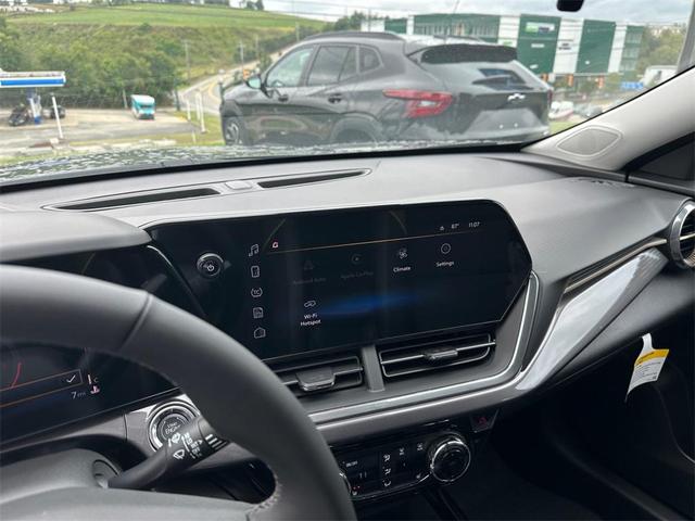 Photo of 2025 Mosaic Black Metallic Chevrolet Trax