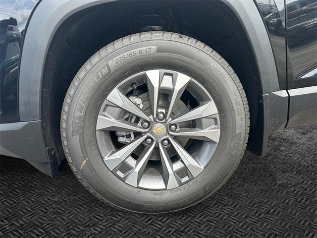 Photo of 2026 Mosaic Black Metallic Chevrolet Equinox