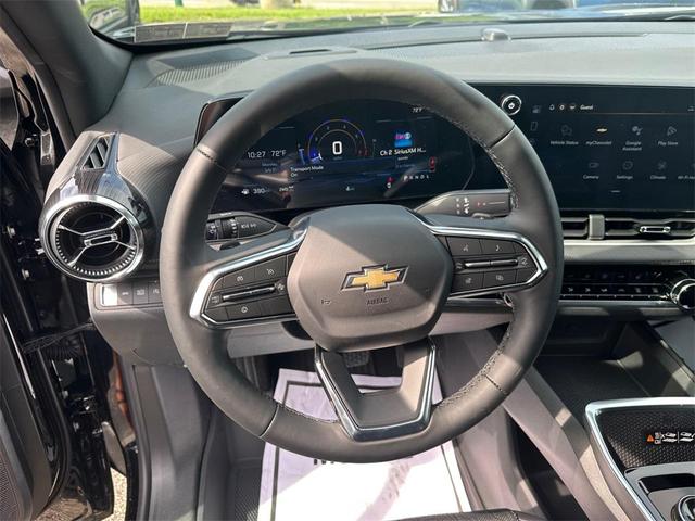 Photo of 2026 Mosaic Black Metallic Chevrolet Equinox