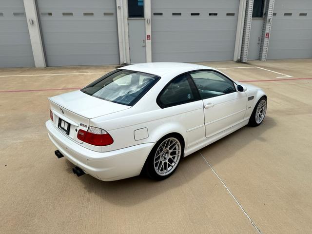 Photo of 2005 Alpine White BMW M3