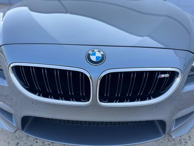 Photo of 2014 Space Gray Meallic BMW M6