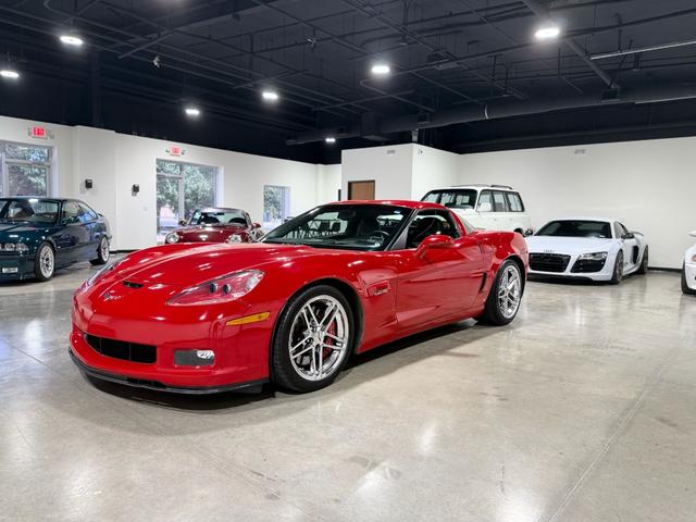 Photo of 2009 Victory Red Chevrolet Corvette