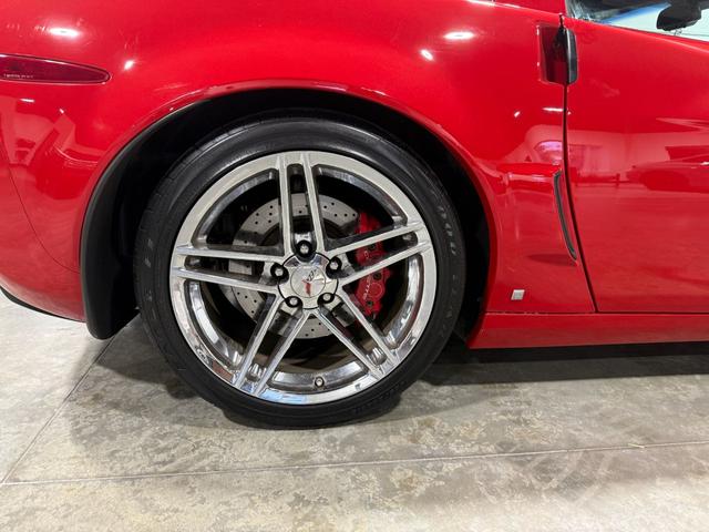 Photo of 2009 Victory Red Chevrolet Corvette