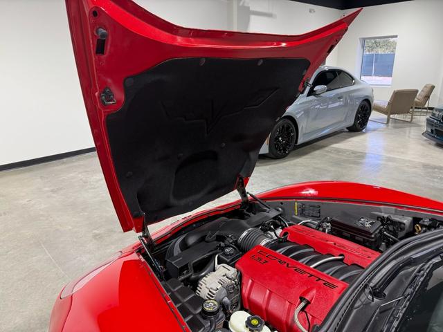 Photo of 2009 Victory Red Chevrolet Corvette
