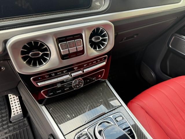 Photo of 2024 Obsidian Black Mercedes-Benz AMG G 63