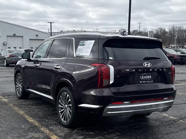 Photo of 2024 Sierra Burgundy Hyundai PALISADE