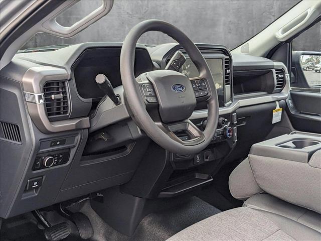 Photo of 2025 Iconic Silver Metallic Ford F-150