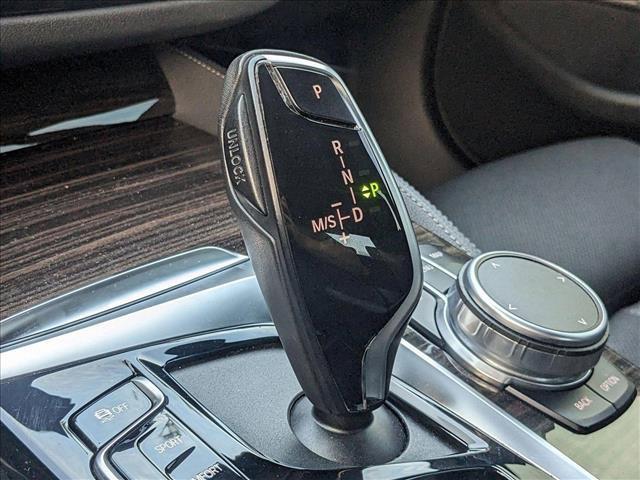 Photo of 2021 Black Sapphire Metal BMW 540