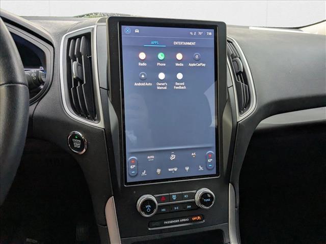 Photo of 2024 Iconic Silver Metallic Ford Edge