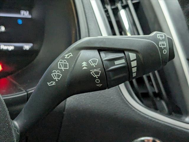 Photo of 2024 Iconic Silver Metallic Ford Edge