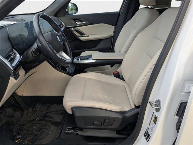 Photo of 2024 White BMW X1