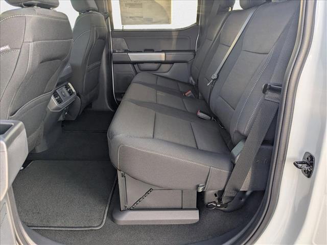 Photo of 2025 Oxford White Ford F-150