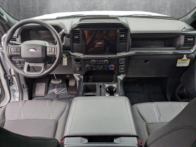 Photo of 2025 Oxford White Ford F-150