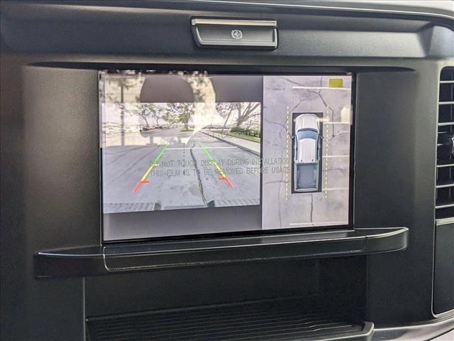 Photo of 2025 Oxford White Ford F-250
