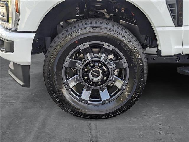 Photo of 2025 Oxford White Ford F-250