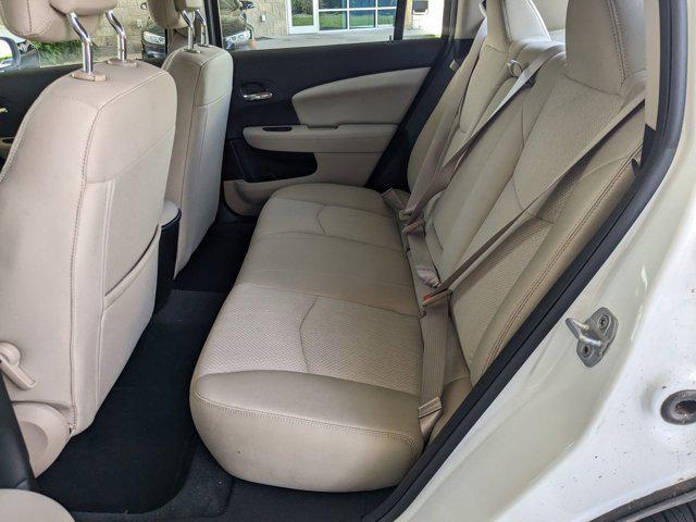 Photo of 2012 Bright White Chrysler 200