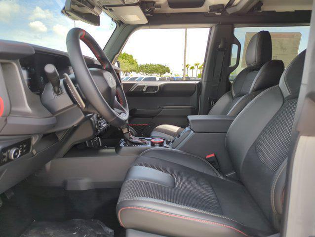 Photo of 2025 Oxford White Ford Bronco