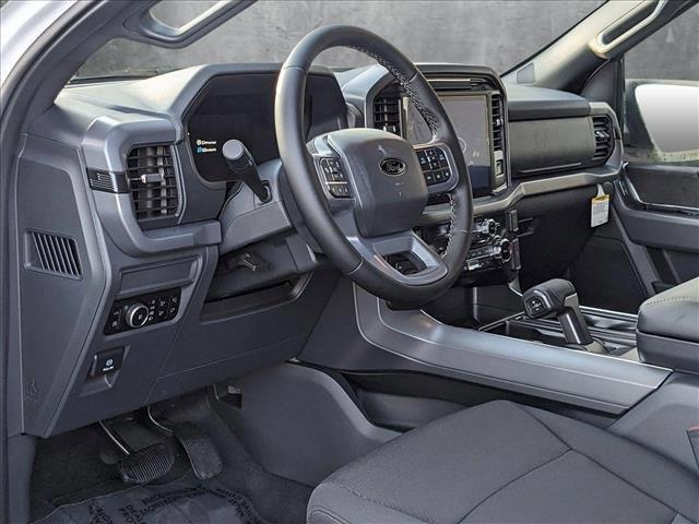 Photo of 2025 Oxford White Ford F-150