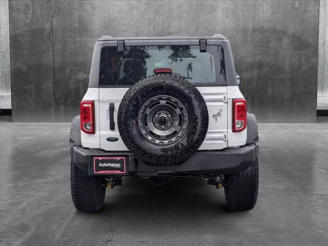 Photo of 2025 Oxford White Ford Bronco