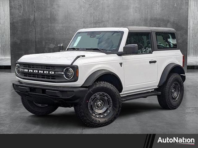 Photo of 2025 Oxford White Ford Bronco
